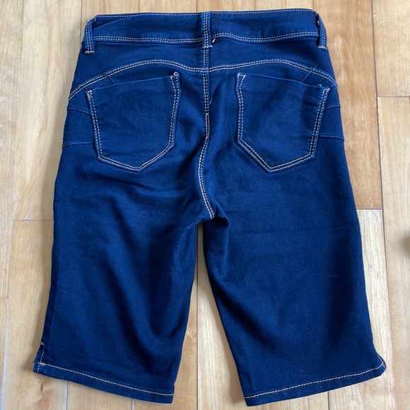 Mid Rise 26 Bermuda Jean Shorts - Picture 5 of 8